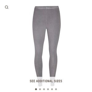 Skims Leggings